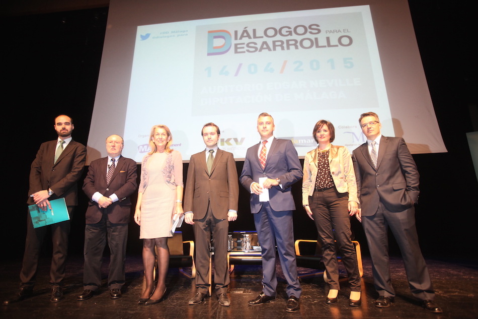 Málaga | 14 de Abril 2015 Con José María Gay de Liébana y Juan Ramón Rallo