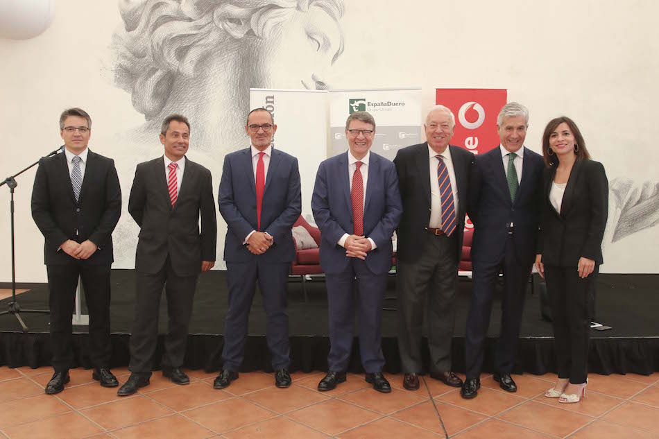 Mérida | 10 de Octubre 2017 Con Jordi Sevilla y José Manuel García-Margallo