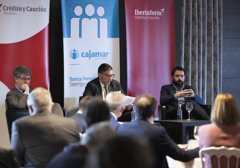 Álvaro Nadal y Juan Ramón Rallo ponen el foco en las perspectivas económicas para 2022