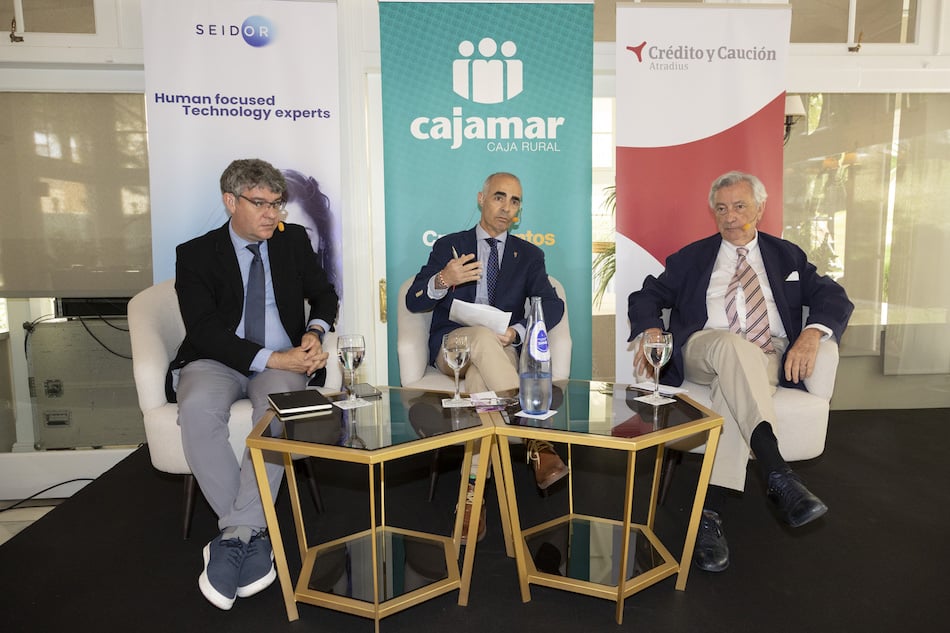 Jorge Dezcallar y Álvaro Nadal debatirán sobre cómo activar la recuperación económica y social a nivel global