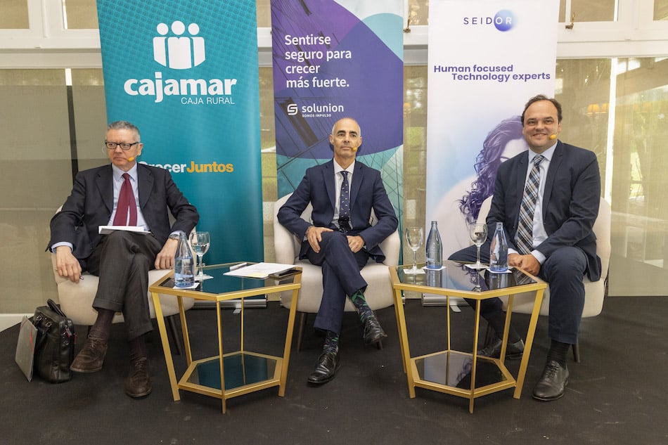 Alberto Ruiz-Gallardón y José Carlos Díez analizan los desafíos y perspectivas para 2023