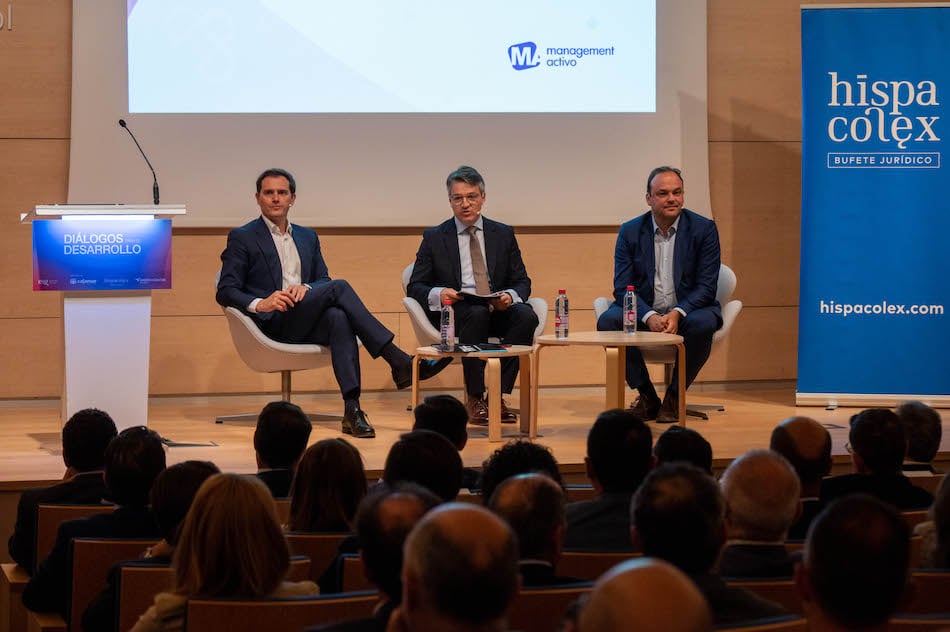 Albert Rivera y José Carlos Díez analizan la digitalización y la transformación de la economía española
